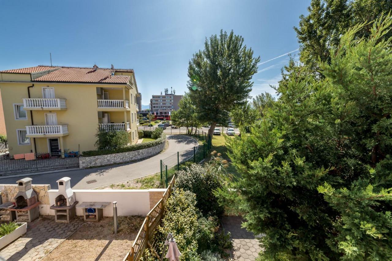 Apartments Tanja Baška Eksteriør billede