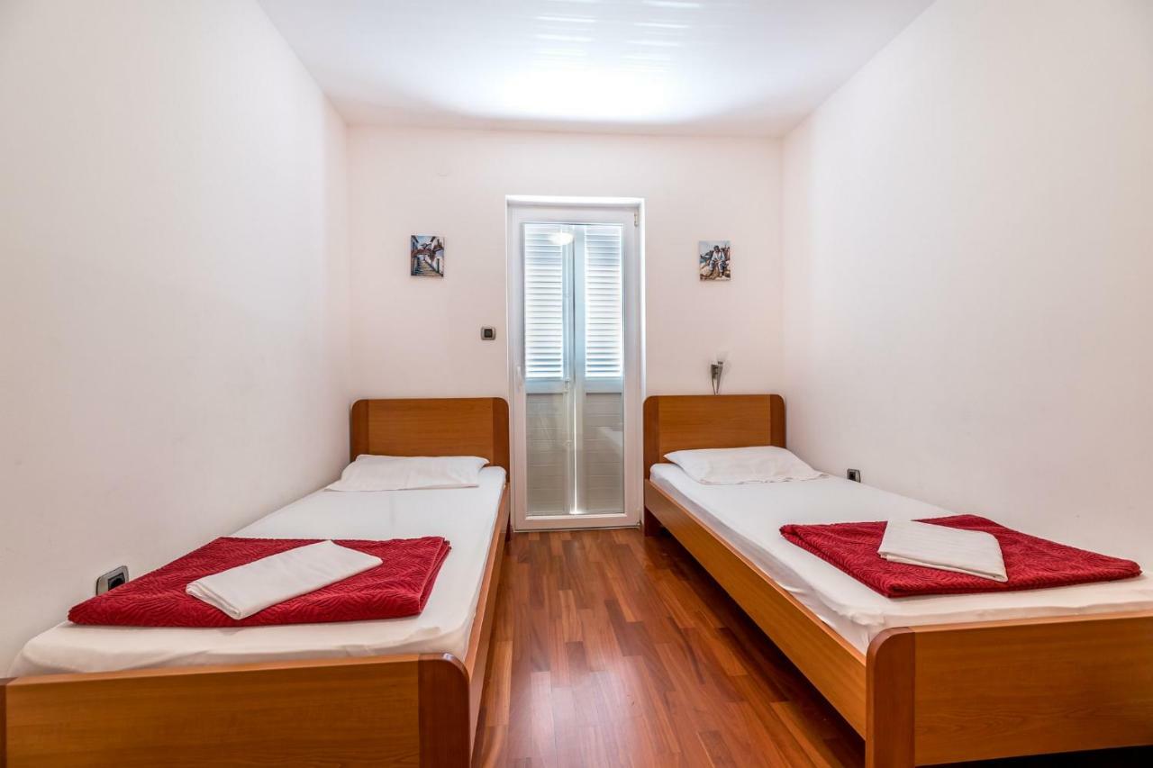 Apartments Tanja Baška Eksteriør billede